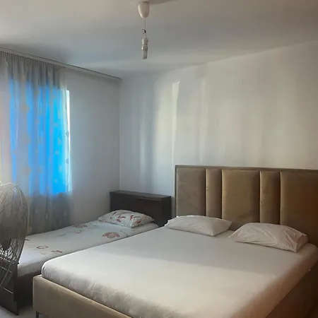 In The Centre Apartmán Himarë